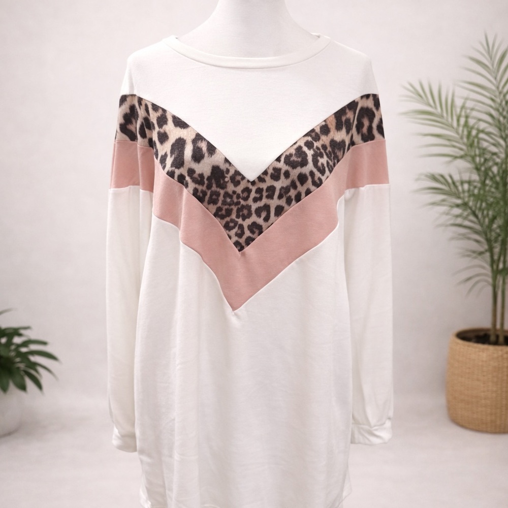 Avery Apparel Company Leopard Print Colorblock Women's Top - White/Pink NWOT S M